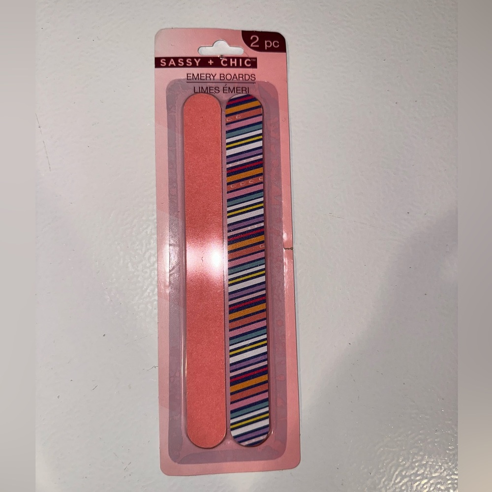 Sassy + chic emery boards for nails